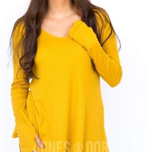 NWT - Agnes & Dora Long Sleeve Thermal Tee Mustard - S